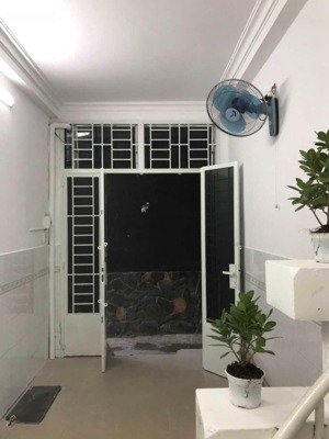 duy nhất 1 căn tại trung tâm q3. bán nr tại phố hai bà trưng, 30m2, 2pn, 3wc, pháp lý đầy đủ