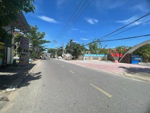 lô đất sạch đẹp hòa khương gần ủy ban xã diện tích 120m2 ngang 7m giá 7xx triệu