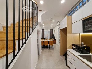 cho thuê nhà mặt phố 3 tầng _ đường 3/2, quận 10, tp.hcm- giá khởi điểm 70 triệu