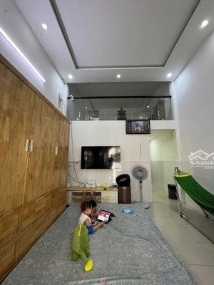 nhà đường 38 hiệp bình chánh, dt 62m2 ngang 4m dài 15.5m, hướng tây nhà trệt lửng 2pn