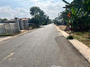 bán lô đất mt đường kinh doanh dt 510m gần chợ lh 