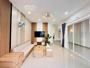 nhà đẹp mặt tiền nguyễn trường tộ, p ea tam 168m2