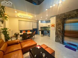 BÁN NHÀ TÂY SƠN – ĐỐNG ĐA, HAI THOÁNG, GẦN PHỐ, SÁT ĐƯỜNG Ô TÔ, 7 TẦNG THANG MÁY.