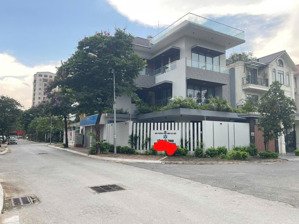 bán biệt thự lô góc kđt resco cổ nhuế.