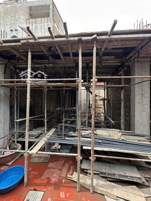 bán nhà mặt phố phạm văn đồng, 50m2, 7 tầng, mt 4.5m, thang máy, nội thất full, mới. chỉ 15.5 tỷ !
