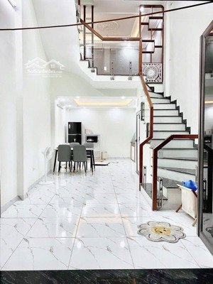 nhà đẹp long lanh mặt ngõ thông kinh doanh sầm uất tam hiệp sát kđt tây nam linh đàm 38m2 giá 5.xtỷ