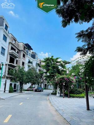 Cần bán căn biệt thự song lập khu đô thị Lideco – Hoài Đức, Hà Nội