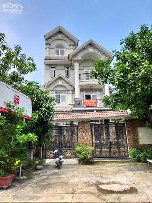 CHO THUÊ MẶT BẰNG TẦNG TRỆT MẶT TIỀN ĐƯỜNG Q.2
