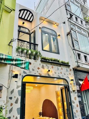 nhà âu cơ,tb-chủ cần tiền gấp lo việc gia đình, bán dưới giá thị trường. cơ hội tốt cho đầu tư !