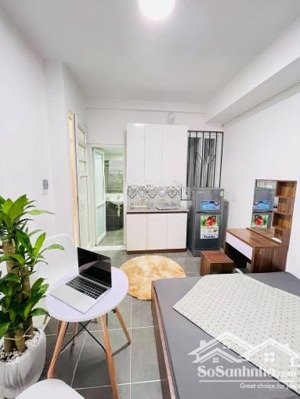 chính chủ bán nhà 7 tầng có thang máy ngõ 358 bùi xương trạch doanh thu 120tr/tháng.