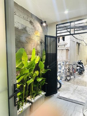 bán nhà tặng full nội thất hoàng diệu - hải châu