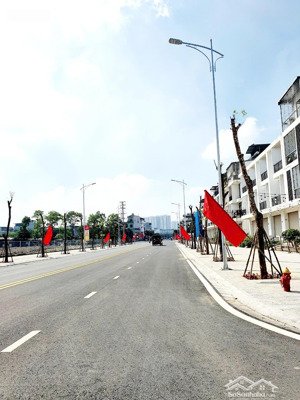 cam kết giá rẻ nhất khu - bán gấp biệt thự lk ao sào - ô tô tải đỗ cửa, 75m2 x 5 tầng đẹp, 19.8 tỷ