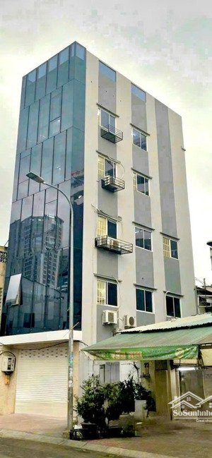 còn nhà là còn tin - siêu phẩm duy nhất trong ngày quận 1 !!