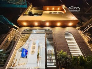 bán gấp nhà riêng 2,65 tỷ dt64m2 tại đường bình phú phường 10 quận 6 gần công viên bình phú