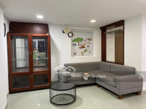 chủ nhà đinh cư nước ngoài bán cc mỹ thuận, 1,76 tỷ, 80m2, 2pn, 2wc, q8, giá tốt chính chủ