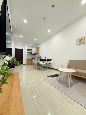 chủ cần bcons plaza 2pn 2wc - thanh toán 470tr, nhận nhà, t10/2025 công chứng mua bán.