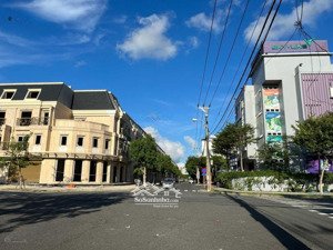 bán nhà mặt đường nguyễn lộ trạch - ngang 6m ngay sát sông thăng long , tổ hợp giải trí đà nẵng