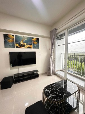 căn hộ the park residence 2pn2wc full nt 10tr5 nhà mới có ban công