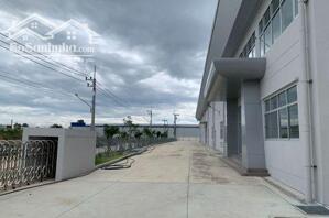 Cho thuê kho xưởng Thuận An 9700m² PCCC tự động đầy đủ công năng