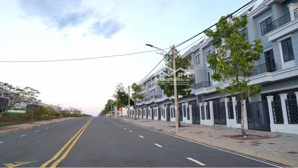 shophouse golden mile, tp.đồng xoài (bình phước) giá chỉ từ 990tr/căn thiết kế 1 trệt 2 lầu, sổ sẳn