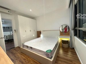 chính chủ cần bán nhanh căn hộ dockland dt 116m2, 3pn, 2wc, giá 5ty3 nhà đẹp 