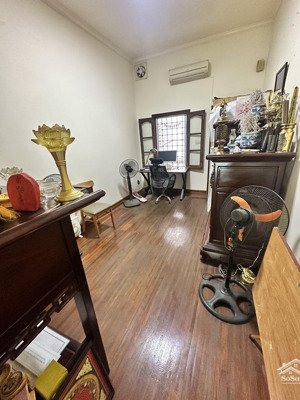 bán nhà khu đội cấn 39m2, 7,95 tỷ