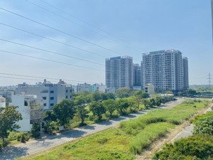 cần bán nền đẹp - mặt tiền đường lớn 52m - đối diện chung cư lovera vista - 65 triệu/m2
