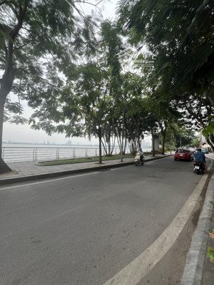 bán đất âu cơ- tây hồ, anh họ em cần tiền bán mảnh đất , ô tô tránh, 104 m