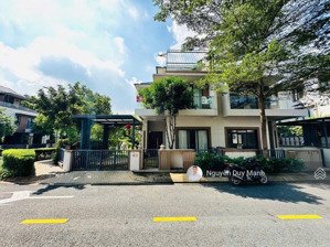 bán căn biệt thự góc đảo swanbay - zone 8 - vị trí 2 mặt thoáng -237 m2 đã hoàn thiện 23tỷ/4pn