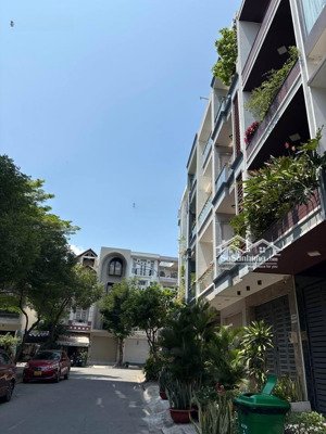 bán nhà mặt phố 100m2, 17,5 tỷ tại cao thị chính, p phú thuận, q7, hcm