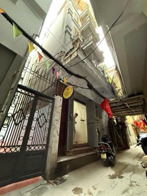 bán nhà riêng tại ngọc khánh, ba đình, hà nội, 16,9 tỷ, 50m2, 6pn, 5 tầng, mặt tiền 5.9m, lô góc.