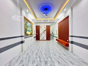 nhà cấp 4 mới, sổ riêng, 4 x 18m, gồm 2pn, 2wc. đường nguyễn ảnh thủ q12 gần bv q12