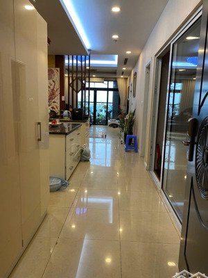 cho thuê căn hộ chung cư cao cấp