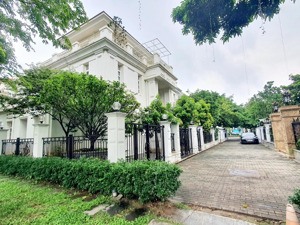 bán gấp biệt thự bt5 lakeside villa splendora bắc an khánh, hoài đức, 450m2, mt22m,lô góc view sông