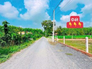 đất mặt tiền nhựa 5x23 full thổ 430tr nhà dân đông đúc xã thạnh đức, gò dầu