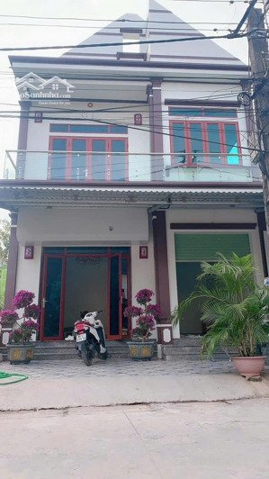 nhà 2 tầng đường thông oto rộng 98m2 tại việt hưng,văn lâm