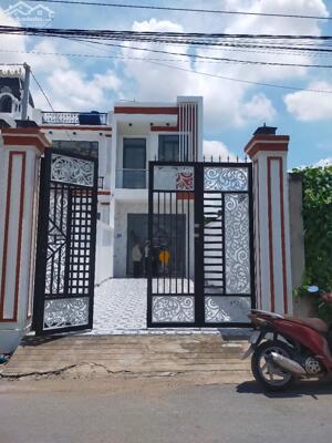 Chỉ 800 Triệu Sở hữu Nhà đẹp Hương Lộ 11, Bình Chánh , 100m2, SHR