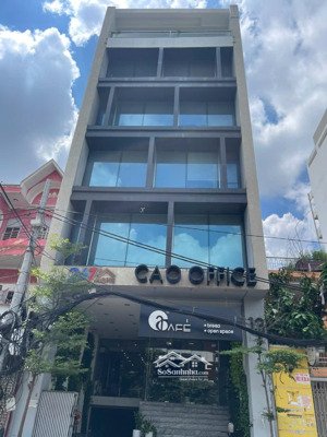 bán gấp nhà mt ngay đường cmt8 p.15 quận 10 dt 5,5m x 25m 4 tầng hđt 100 triệu giá 32 tỷ