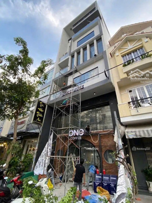 cho thuê toà nhà đẹp góc 2mt đồng nai - cửu long, q10