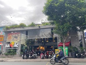 bán gấp nhà mt lạc long quân p.3 quận 11 dt 7.5 x 16m giá 25 tỷ thương lượng