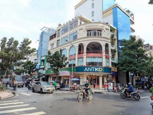 bán nhà góc 2mt 191 nguyễn thái bình - ký con , quận 1 -dt: 4 x 20m - 5 tâng- hđ:165 tr/th - 78 tỷ