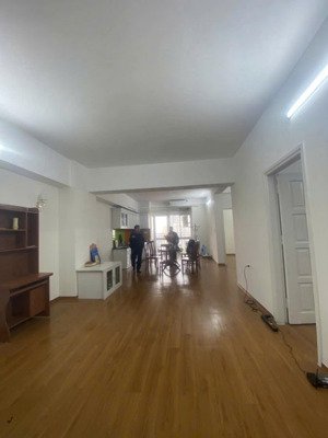 chính chủ cần bán gấp ch hh2 bắc hà, 7,68 tỷ, 105m2, 3pn + 2wc + bếp, giá ưu đãi