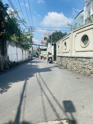 nhà 2 tầng, mặt tiền hẻm thông, 118m (5.9/8.8x16), 7.5 tỷ , phước long a, q9.