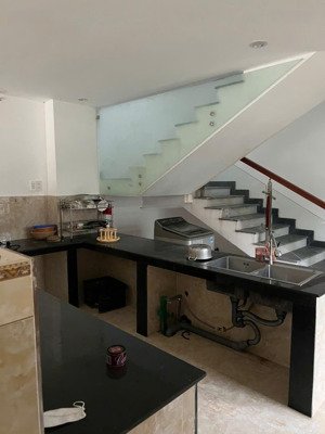bán nhà 3 tầng mặt tiền trần nhân tông - giá chỉ 10 tỷ nhỉnh