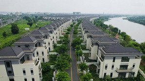 chính chủ bán căn biệt thự aqua city 8x20 vài bước chân là ra tới sông