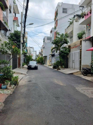 lô đất hẻm to 8m thông 493/66a lê đức thọ phường 16 gò vấp