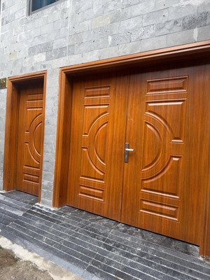 bán nhà 94.25 âu cơ, 13,8 tỷ, 47m2 mt4m sổ vuông, 8 tầng nhà thang máy.