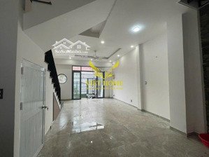 nhà nguyên căn 1 trệt 2 lầu 65m2 the vista an phú giá 22tr/tháng