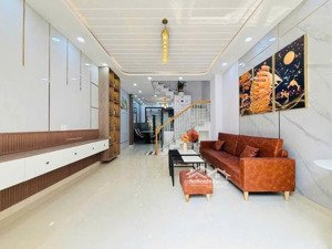 chính chủ cần bán căn nhà| võ trường toản, p.2, q.bình thạnh| gần chợ bà chiểu| dt54m2| giá 3tỷ670|
