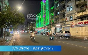 bán nhà góc 2 mặt tiền đường chợ lớn, dt 7 x 19m, cấp 4, giá 24 tỷ